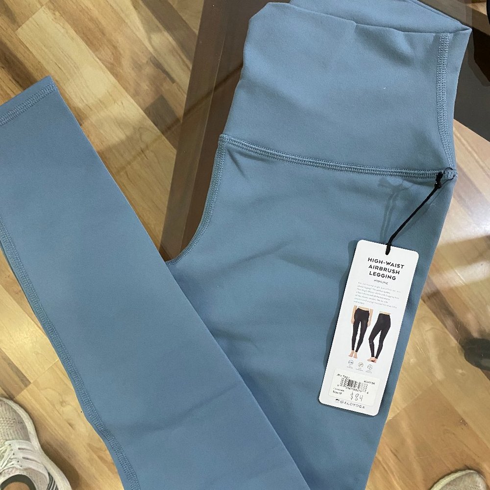 NWT Alo High-Waist Airbrush Legging size M